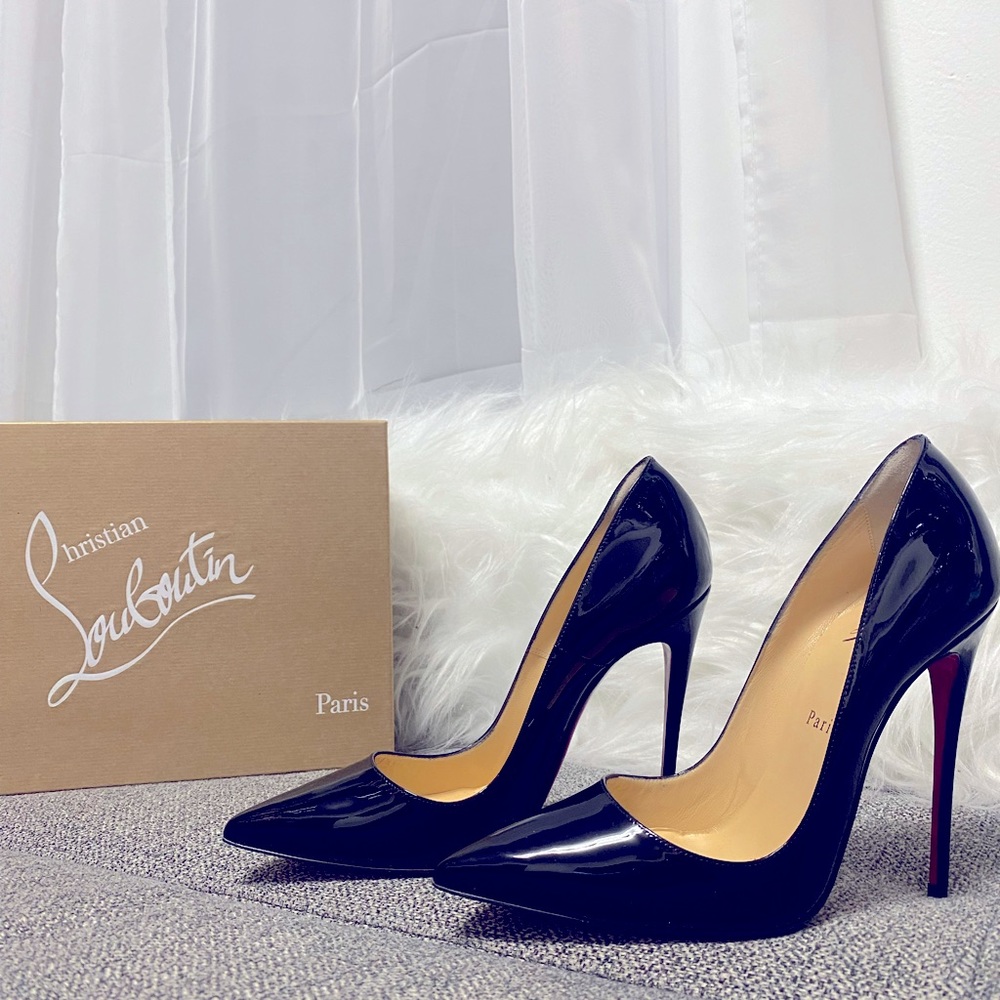 Christian Louboutin So Kate in black - Size 38 never worn. New in box.